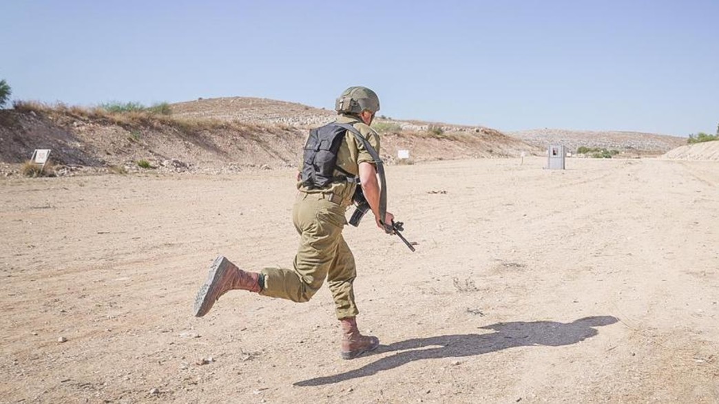 לוחמים בפעולה לוחמים בפעולה