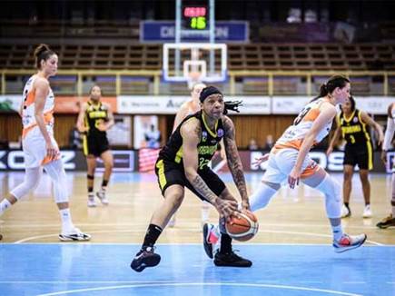 הקאמבק לא הושלם (FIBA) (צילום: ספורט 5) הקאמבק לא הושלם (FIBA) (צילום: ספורט 5)