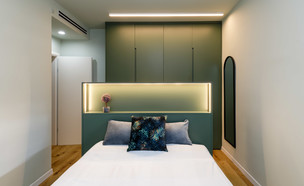 חדרי שינה קטנים, עיצוב שרי גבעון - 1 (צילום: יואל אליווה)