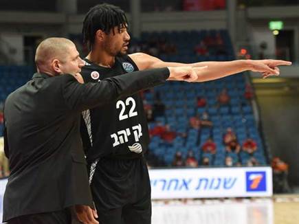 בירושלים שוקלים זעזוע (ברני ארדוב)