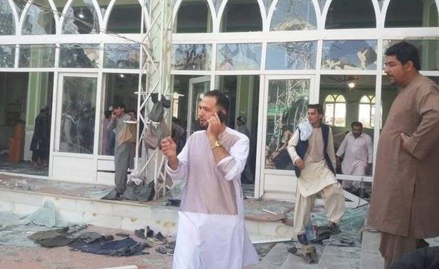 פיצוץ במסגד בקנדהאר, אפגניסטן