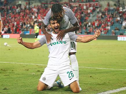 ג'אבר ודוניו. צמד כוכבי המשחק (אלן שיבר)