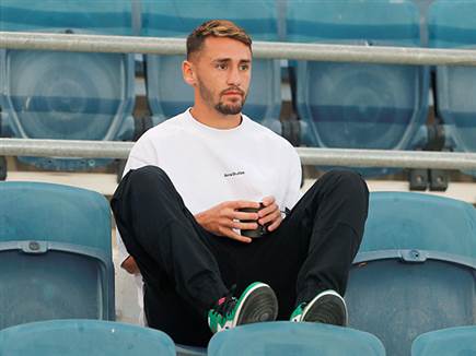 אצילי. היעדרו נשכח (אלן שיבר)