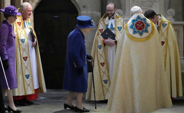 המלכה אליזבת' (צילום: Reuters)