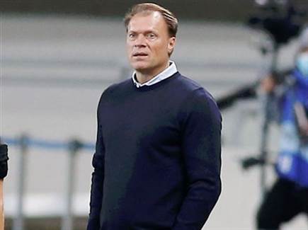 פתאום הוא הבעיה? ואן לוון (אלן שיבר)