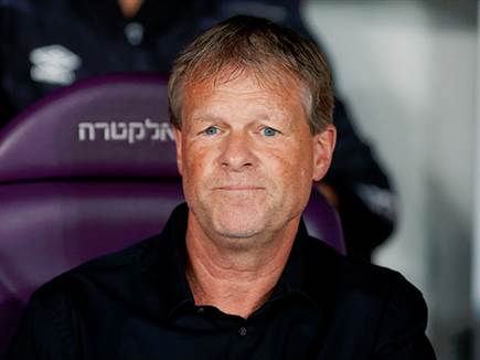 קומאן, חייב ניצחון (אלן שיבר)