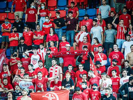 הקהל האדום נהנה מהצגה של קבוצתו (מנהלת הליגה)