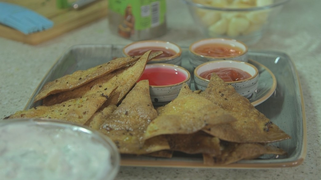 חטיף טורטיות אפוי עם מטבלים