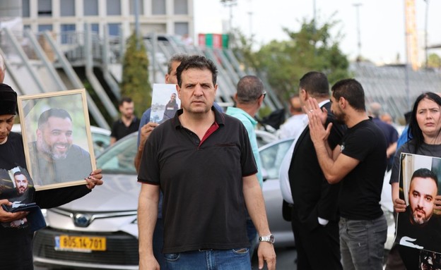 איימן עודה (צילום: מוחמד חלילה, noon) איימן עודה (צילום: מוחמד חלילה, noon)
