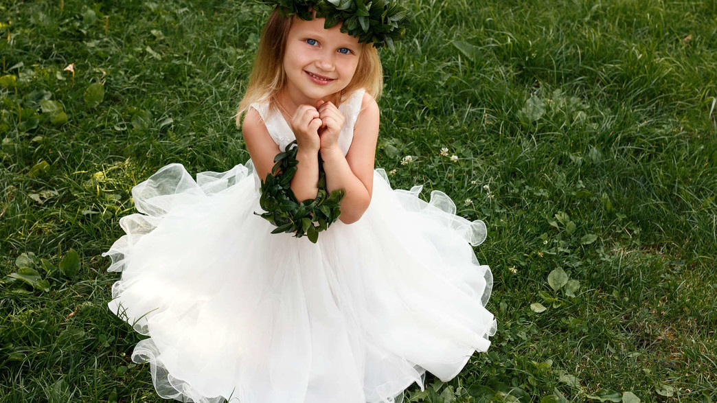 שושבינה ילדה שושבינה ילדה