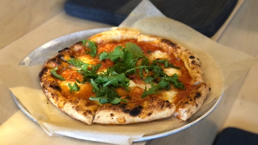 פיצה מרגריטה EZPZ פיצה מרגריטה EZPZ