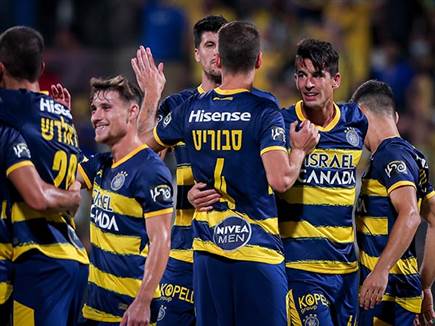 הרננדס קבע מהפך (צילום: אנצ'ו גוש, סוכנות ג'יני)