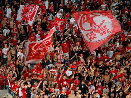 הקהל האדום התמלא באופטימיות (אלן שיבר)