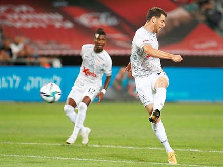 וסכנין החלה מתקרבת לשער השני (אלן שיבר)