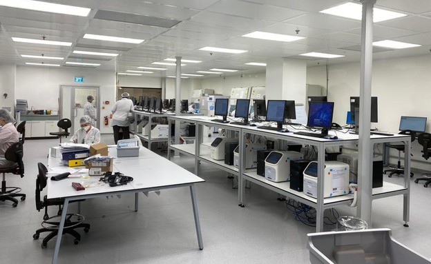 המעבדה לחקר וריאנטים במפקדת אלון (צילום: דובר צה"ל)