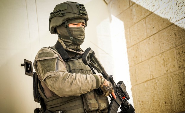 הלוחם (צילום: דוברות מג"ב, משטרת ישראל)