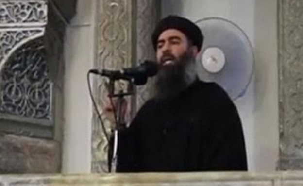 אבו בכר אל בגדדי במסגד במוסול מכריז על עצמו כח'ליף