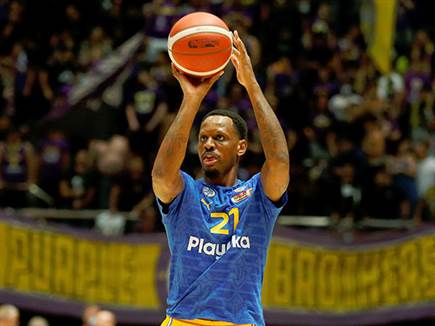 ובוודאי רצו להשיג את השביעי (צילום: אלן שיבר)