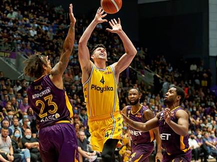 אבל בהמשך, זה הסתבך מול חולון (צילום: אלן שיבר)