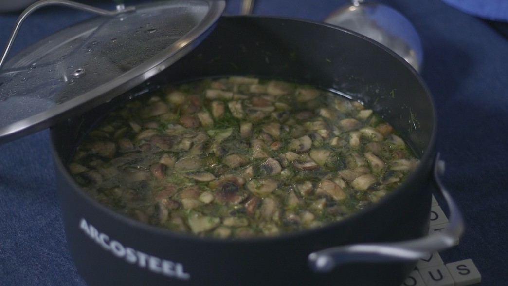 מרק פטריות חורפי מרק פטריות חורפי