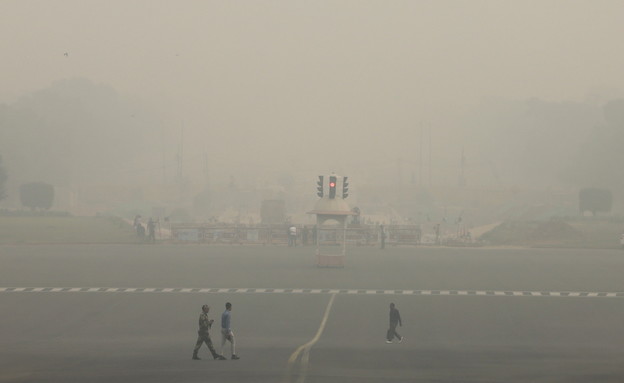 זיהום אוויר חריג בניו דלהי (צילום: reuters)