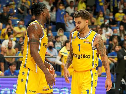 והגביר את דפיקות הלב בצהוב (אלן שיבר)