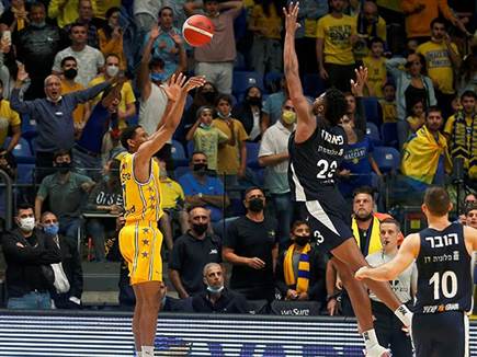 טיילור הציל את ספרופולוס וכפה 5 דקות נוספות (אלן שיבר)