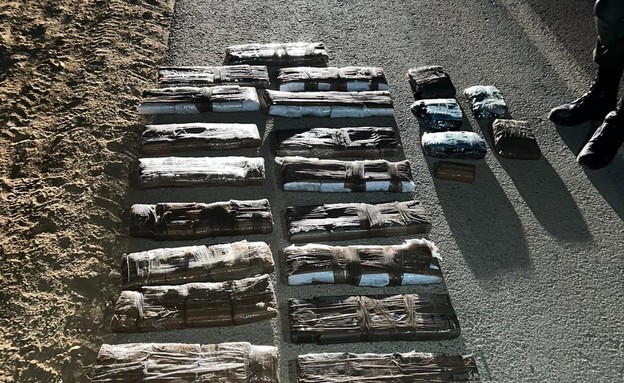 סמים שנתפסו בגבול מצרים (צילום: דובר צה