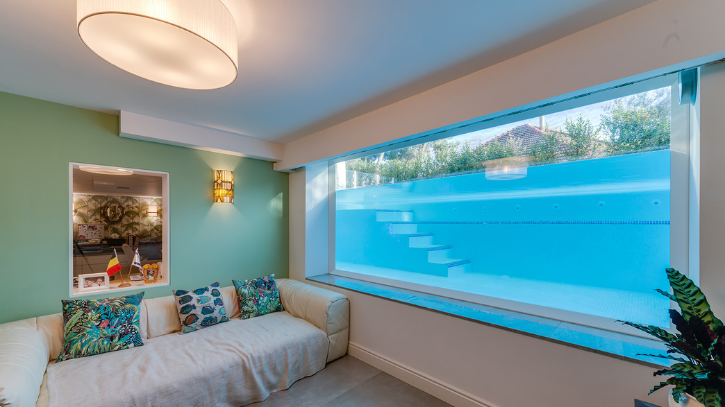 חלונות נובמבר, עיצוב ליונל נבט