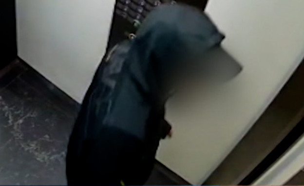 אימה במעלית: גבר עקב אחרי נערה בת 15 (צילום: מתוך "חדשות הבוקר" , קשת 12)