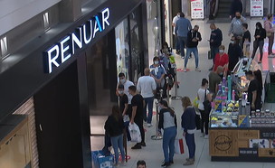 חנות של רנואר (צילום: חדשות 12)