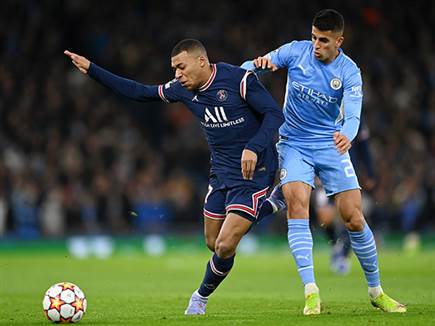 בין כישרון על לקבוצת על (GETTY)