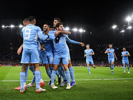 העיר מנצ'סטר צהלה ושמחה כל הדרך למקום הראשון ולשמינית הגמר (GETTY)