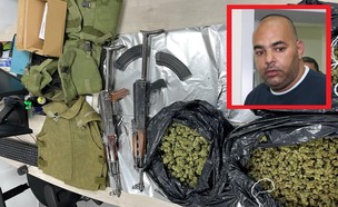 נשק וסמים באשקלון (צילום: דוברות המשטרה)