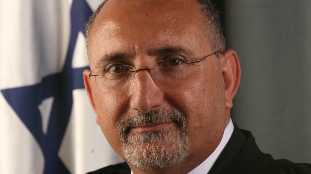 השופט שאול שוחט