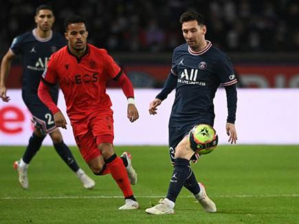 ליאו מסי. חגג עם האוהדים את כדור הזהב (Getty)