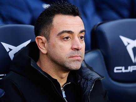 צ'אבי רושם את הפסדו הראשון על הקווים של ברצלונה (GETTY)