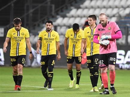 הם לא ציפו לזה. שחקני נתניה (ברני ארדוב)