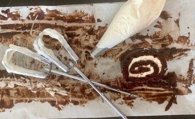 רולדת שוקולד ללא פחמימות - ההכנה