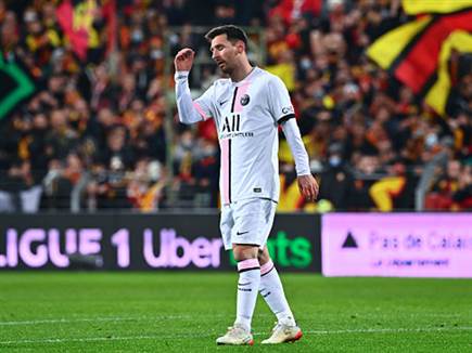 ליאו מסי וחבריו הזיעו בסטאד פליקס בולאר (GETTY)