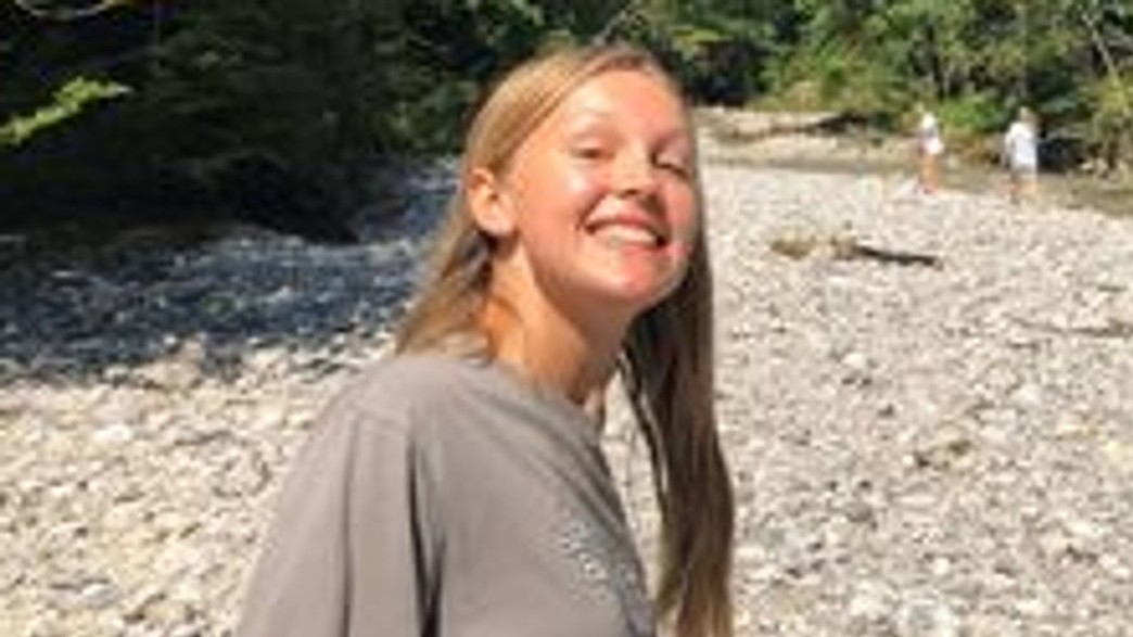 אמילי אוסברון סמית', הותקפה על ידי תנין 