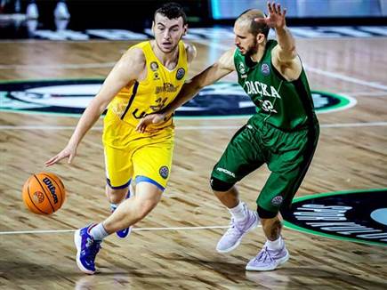 אלבר, חולון ירדה ל-2:2 (FIBA)