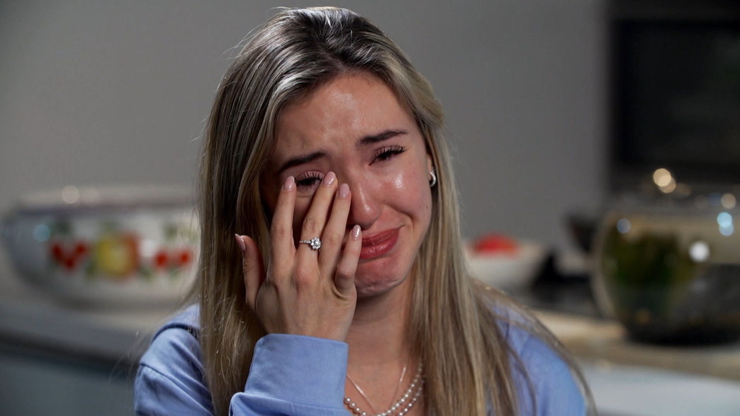 עדי ביטי בוכה עדי ביטי בוכה