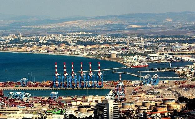 הנמל שבונה סין בחיפה (צילום: רויטרס)
