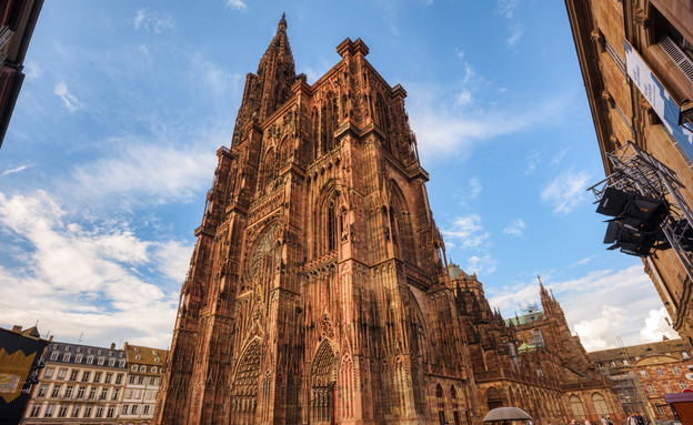 StrasbourgCathedral - Boris Stroujko (צילום:  Boris Stroujko, Shutterstock)
