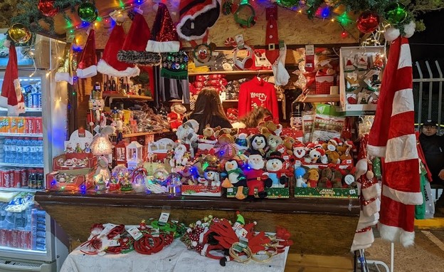 Christmas Market (Photo: Lilach Greenblatt)