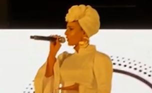 נרקיס במהלך הופעה בדובאי (צילום: יחסי ציבור, יח"צ)