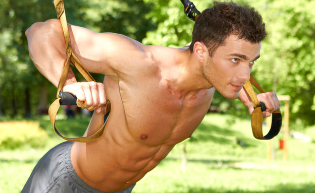 גבר מתאמן (צילום: Daniel_Dash, Shutterstock)