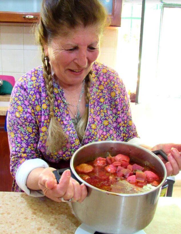 מרק קובה סלק כורדי אותנטי (צילום: רויטל צדקא)