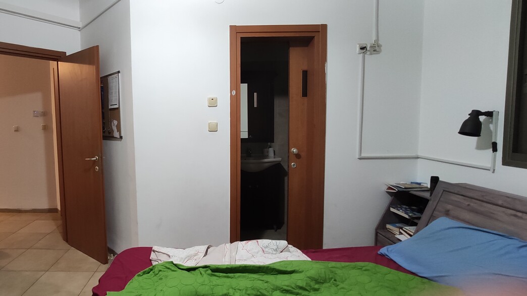 מייקאובר חדר שינה נטלי גליק, לפני שיפוץ, צילום נטלי גליק (2) מייקאובר חדר שינה נטלי גליק, לפני שיפוץ, צילום נטלי גליק (2)